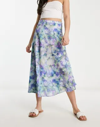Stradivarius mesh midi skirt in blue floral print