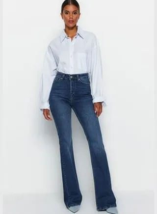 Dark Blue High Waist Flare Jeans TWOAW24JE00087