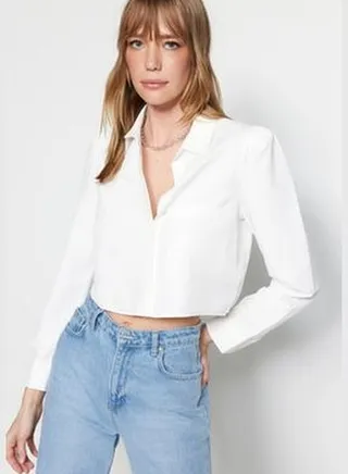 Ecru Crop Woven Shirt TWOSS23GO00117