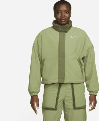 Women's Nike Sportswear Essential Woven Fleece-Lined Jacket in Green