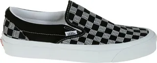 Vans Slip-On Logo Patch Sneakers