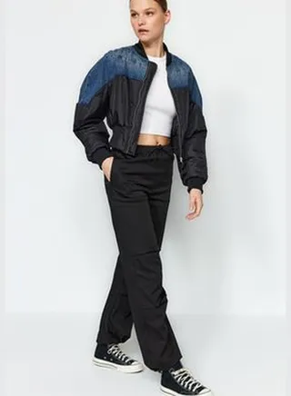 Black Satin Normal Waist Parachute Jeans TWOAW24JE00293