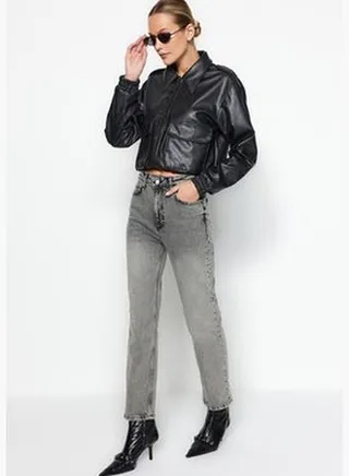 Gray More Sustainable High Waist Comfort Straight Jeans TWOAW24JE00176