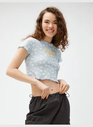 Crop Crew Neck Short Sleeve Printed Cotton T-Shirt