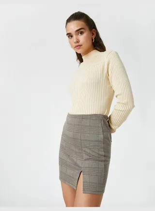Slit Checked Mini Skirt