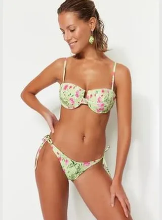 Multicolored Floral Print Gippa Bikini Bottoms TBESS22BA0245