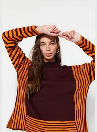 Purple Stand-Up Collar Knitwear Sweater TWOAW24KZ00541