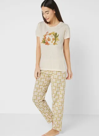 Graphic T-Shirt And Pyjama Set