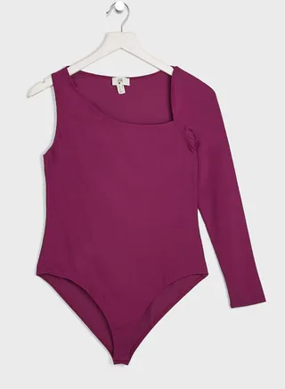 Asymmetric Cut Out Body