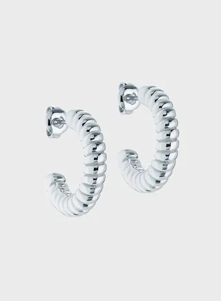 Tottie Twist Hoop Earrings
