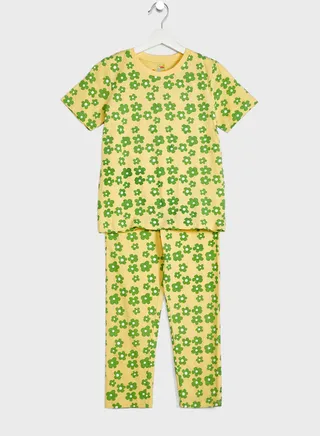 Girls T-Shirts & Pyjama Nightwear Set