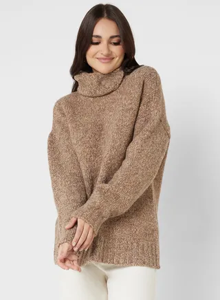 Turtle Neck Knitted Sweater