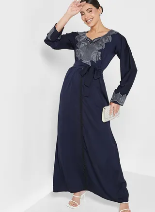 Sweetheart Neck Embellished Belted Jalabiya