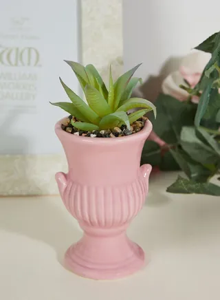 Tiny Shaped Planter