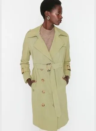 Light Khaki Long Trench Coat With Belt Windbreaker Detailed TWOSS21EN0020