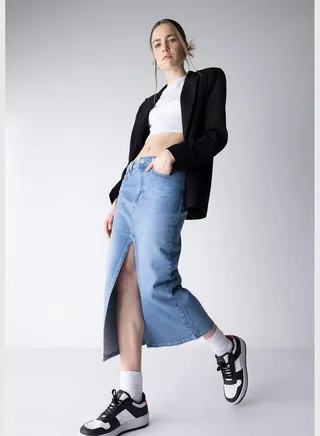 Woman Denim Skirt
