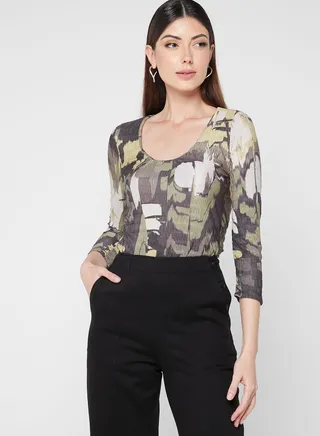 Scoop Neck Printed T-Shirt