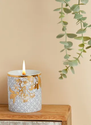 Kunooz Rose Oud Candle 150G