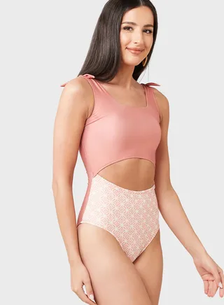 Colorblock Swimsuit With Cutout Detail