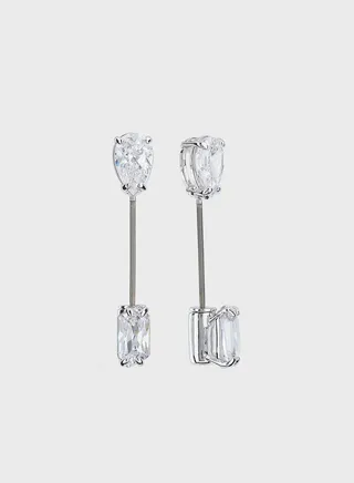 Mesmera Bar Earring
