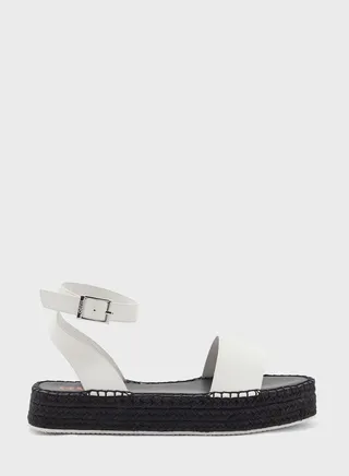 Sun Flat Sandals