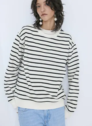 Crew Neck Striped Sweatshirt