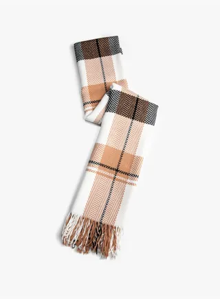 Plaid Scarf Tasseled