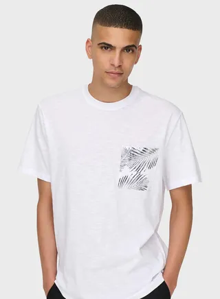 Graphic Crew Neck T-Shirt