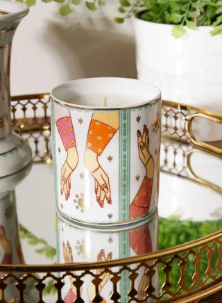 Hessa'S Rose & Oud Candle (150G)