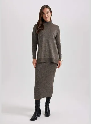 Woman Tricot Skirt