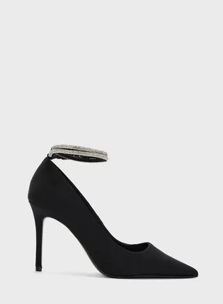 Rona Pumps