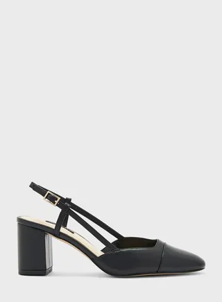 Pointed Toe Low Heel Pumps