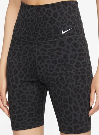 7" One Leopard Printed Shorts