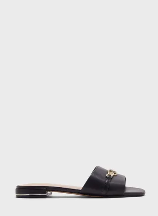 Damiana Flat Sandals