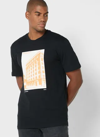 Graphic Crew Neck T-Shirt