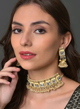 Kundan Pearl Gold Plated Necklace Set