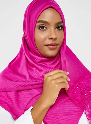 Pearl Lace Detail Pleated Long Hijab Scarf
