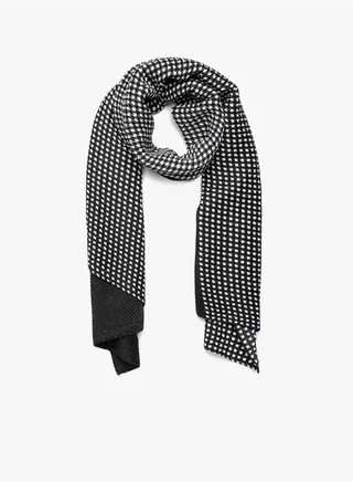 Patterned Shawl
