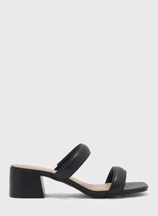 Todi Ankle Strap Sandals
