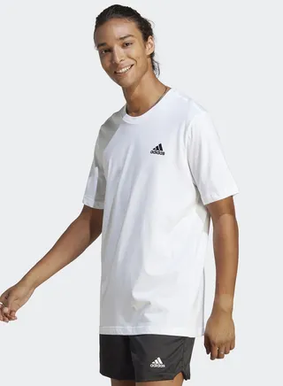 Single Jersey Small Logo T-shirt