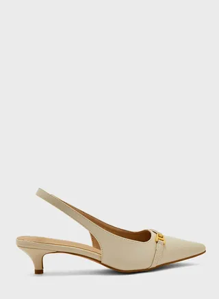 Detail Pointed Pump