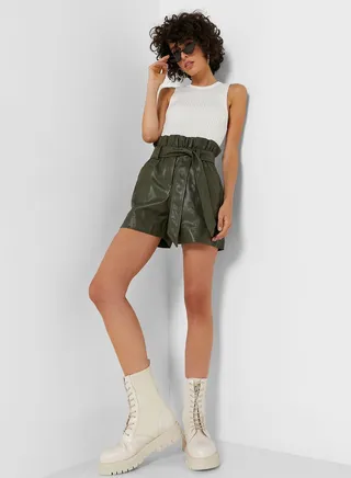 High Waist Belt Detail Shorts
