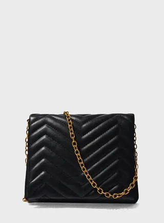 Quilted Chain Detailed Crossbody Bag