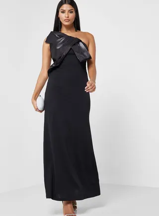 Statement Bow Detail Shift Dress