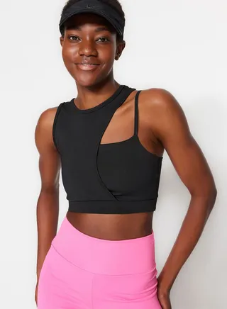 Cut Out Detail Sports Bra