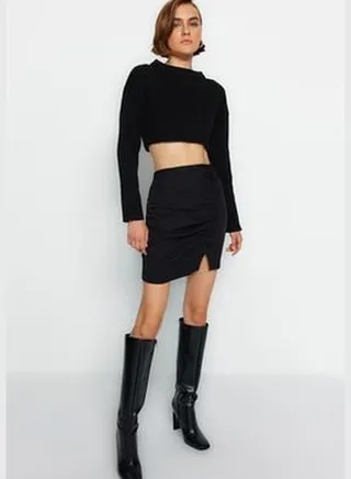 Black Knitted Mini Skirt With Buttons TWOAW24ET00232