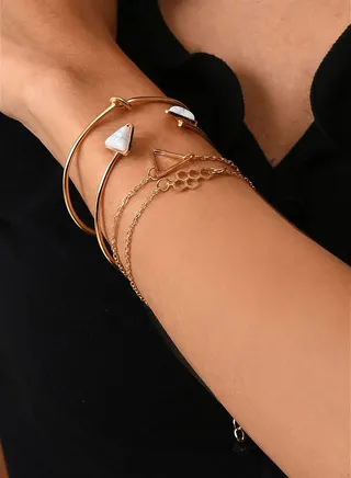 Pack of 4 Gold Plated Designer Bracelet