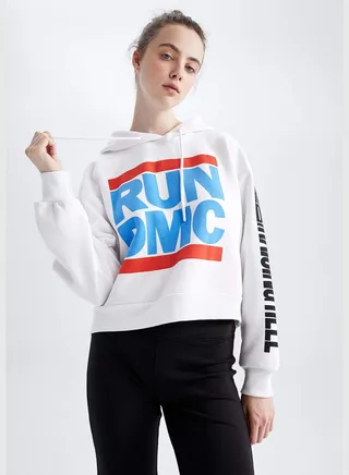 Woman Regular Fit Knitted Sweatshirt