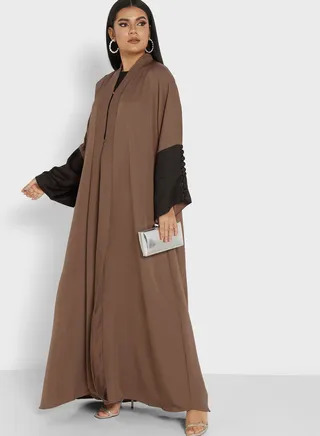 Self Textured Detail Abaya