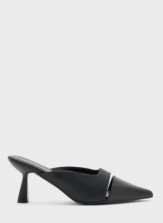 Pointed Toe Mid Heel Pumps
